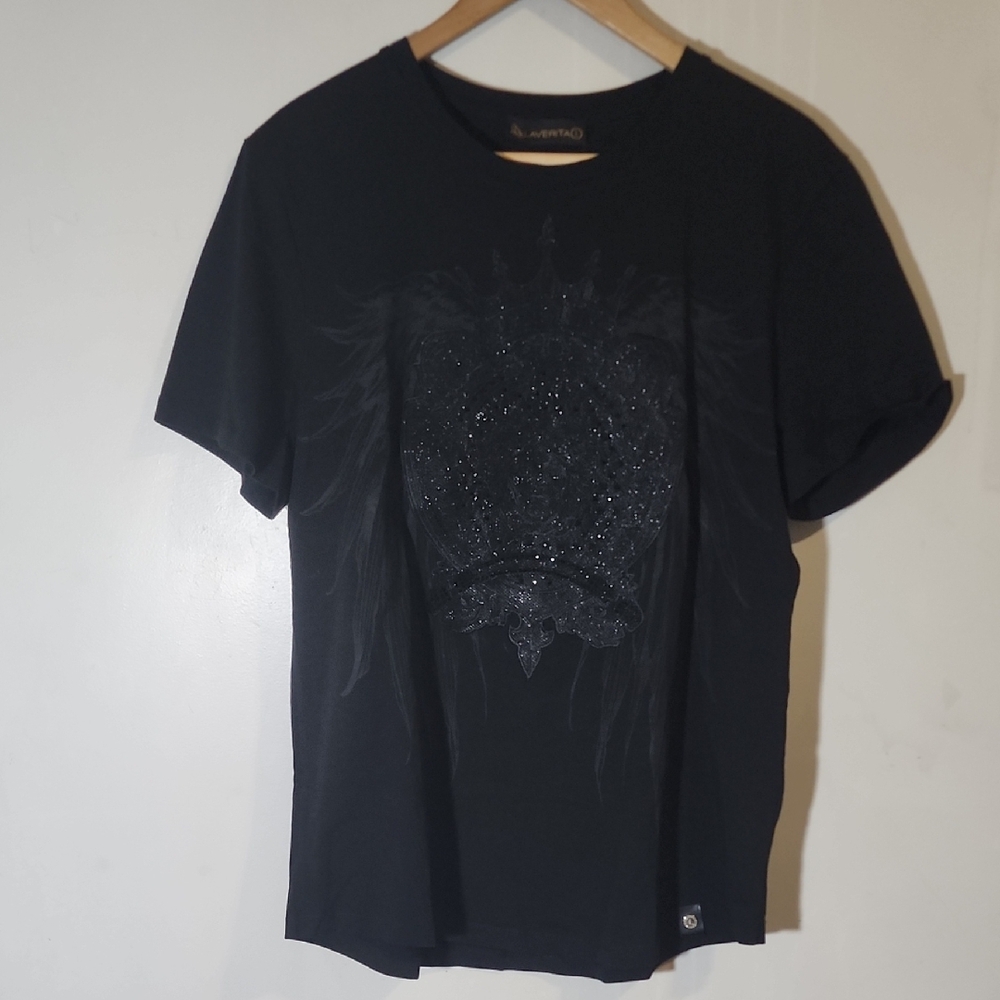 Elegant Black Graphic Tee for Men